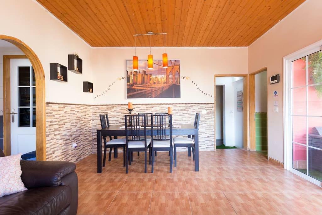 Villa Blanca Tenerife - Complete House - Terrace And Bbq, 5 Minutes From The Beach And Airport San Isidro  Εξωτερικό φωτογραφία