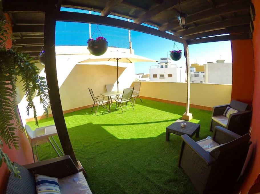 Villa Blanca Tenerife - Complete House - Terrace And Bbq, 5 Minutes From The Beach And Airport San Isidro  Εξωτερικό φωτογραφία